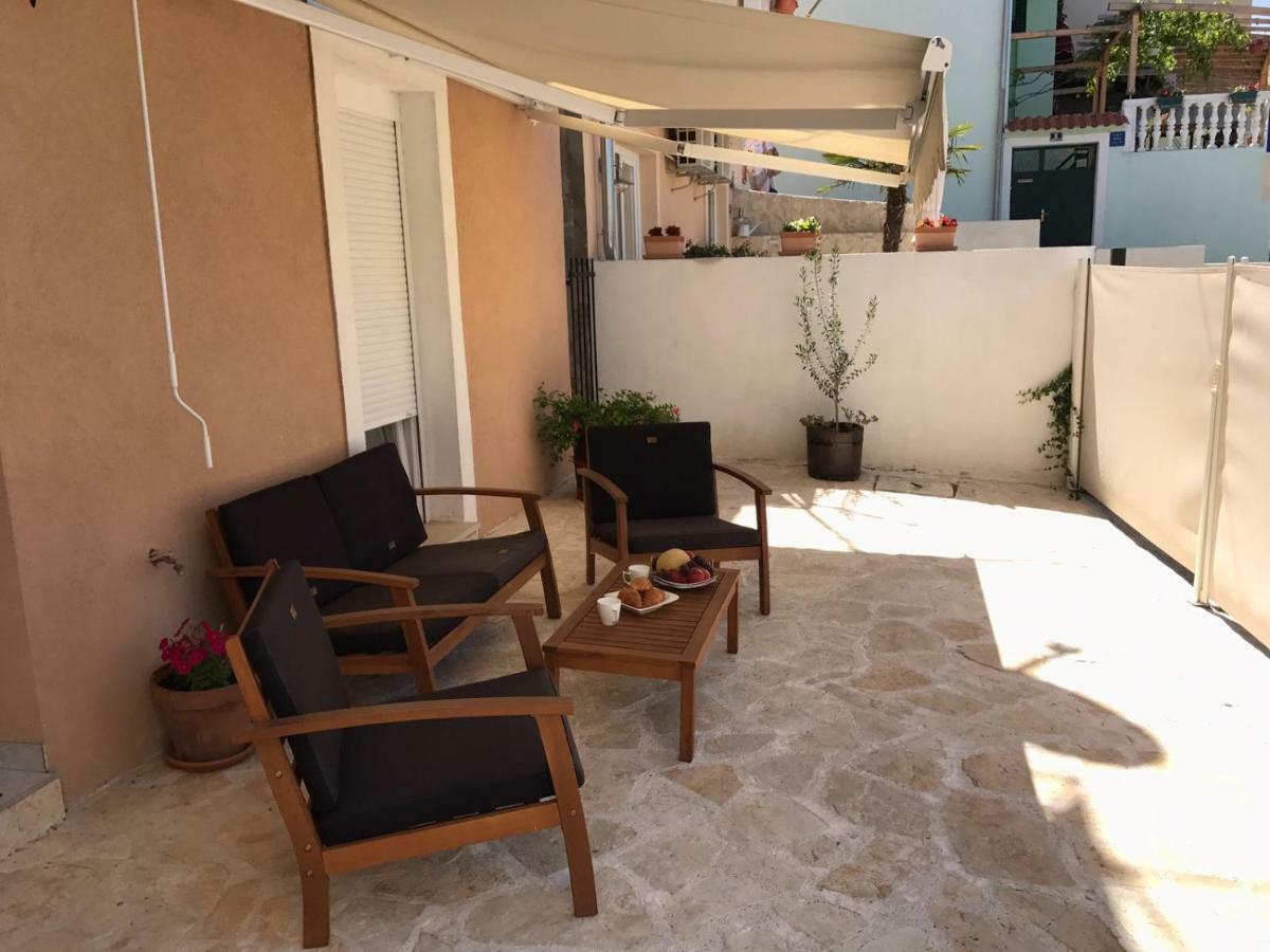 Apartment Bruno Sibenik Exterior photo